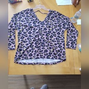 Umgee M pink cheetah print sweater